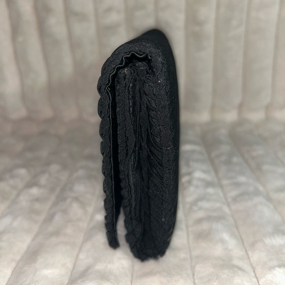 Vintage 1940's Black Clutch Bag - Picture 2 of 7